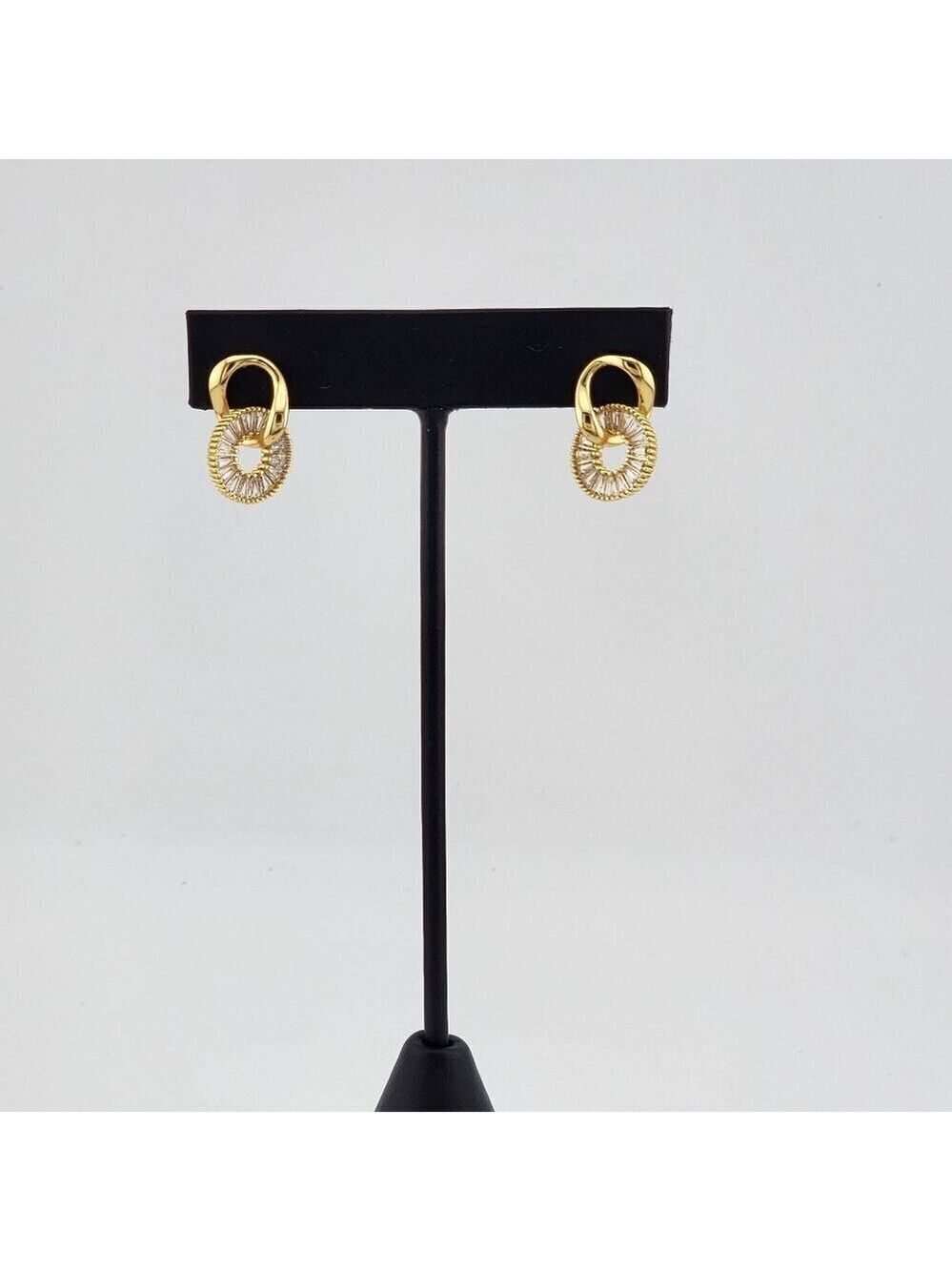 Brand New Brazilian 18k Gold Filled Round Design Earrings